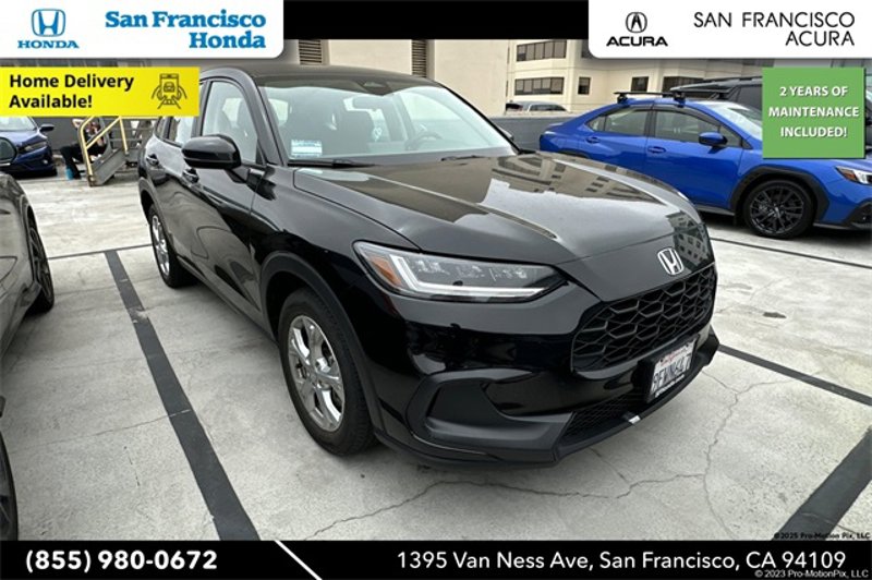 Used 2023 Honda HR-V LX image 1