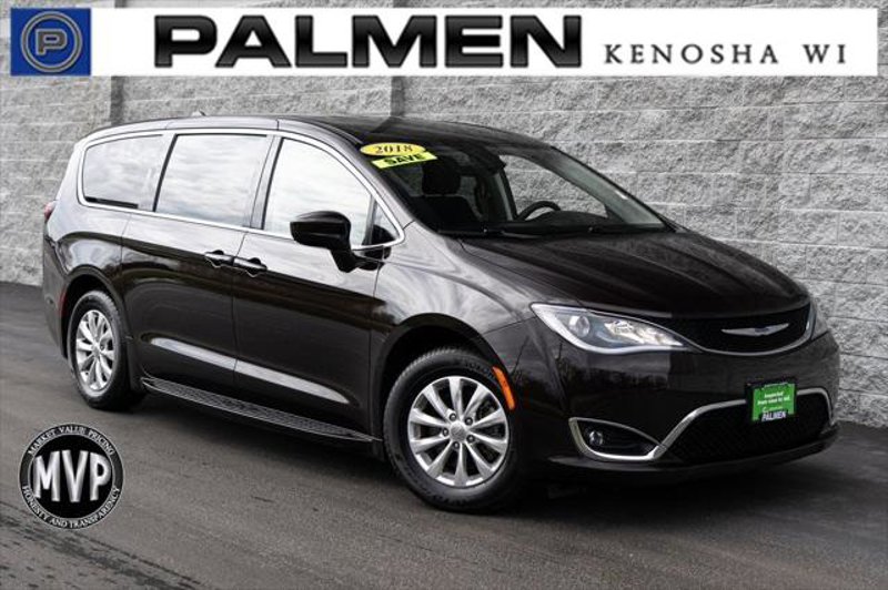 Certified 2018 Chrysler Pacifica Touring Plus image 1