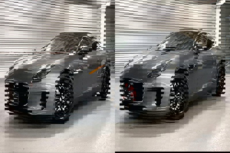 Used 2019 Jaguar F-TYPE Coupe image 1