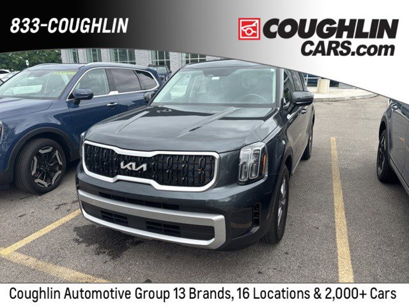 Certified 2023 Kia Telluride LX image 1