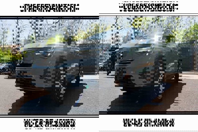 Certified 2023 Volvo XC40 Recharge Ultimate w/ Protection Package Premier image 1