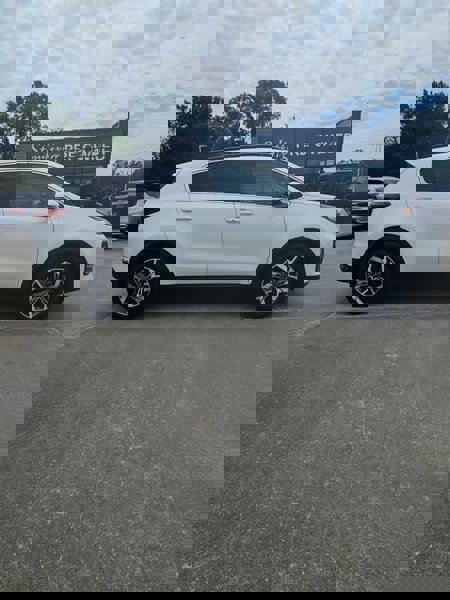 Certified 2022 Kia Sportage EX w/ EX Technology Package image 1