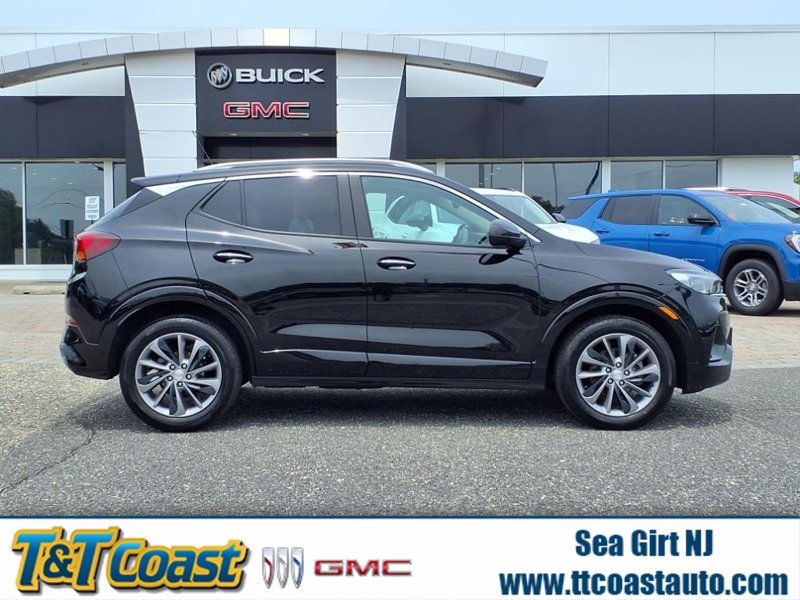 Certified 2023 Buick Encore GX Select w/ Sport Touring Package image 1