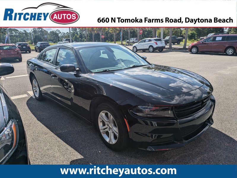 Used 2023 Dodge Charger SXT image 1