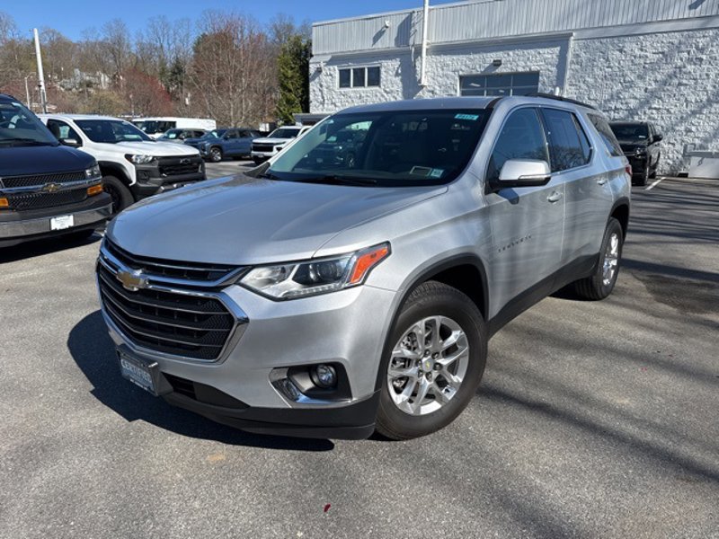 Certified 2021 Chevrolet Traverse LT image 1