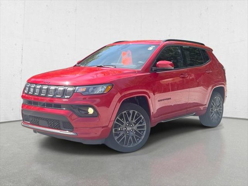Certified 2022 Jeep Compass Limited image 1