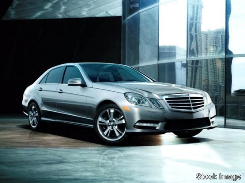 Used 2013 Mercedes-Benz E 350 Sedan image 1