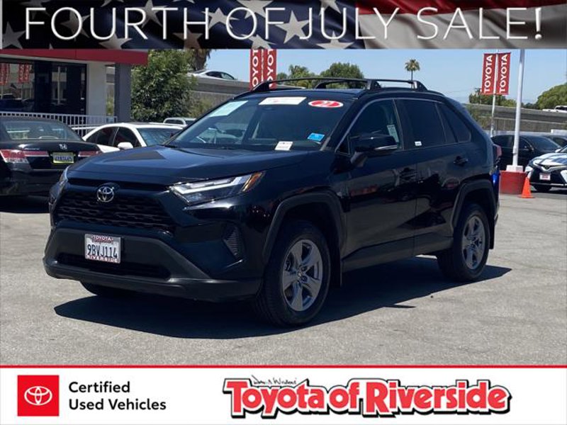 Certified 2022 Toyota RAV4 XLE image 1