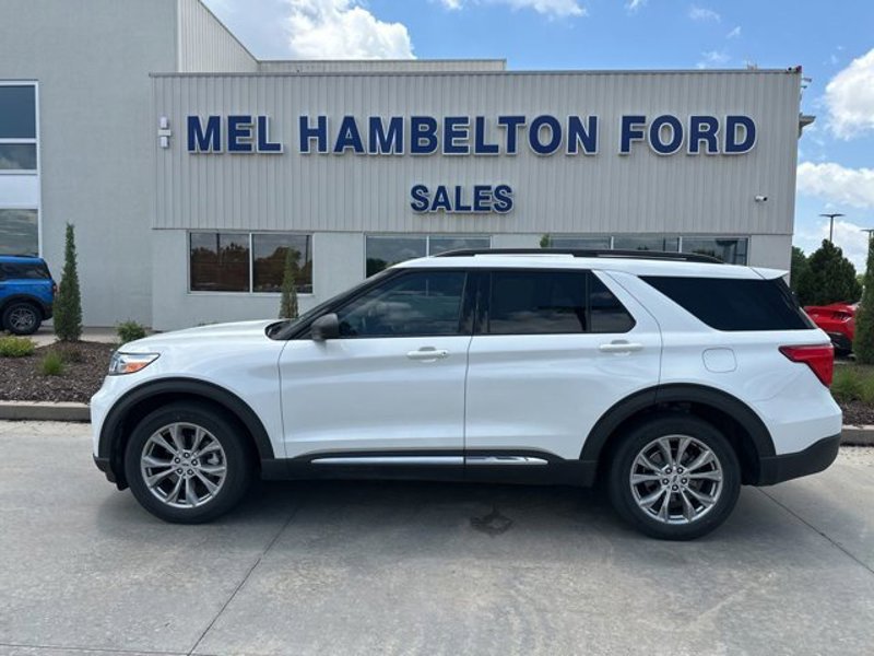 Certified 2020 Ford Explorer XLT w/ Equipment Group 202A image 1