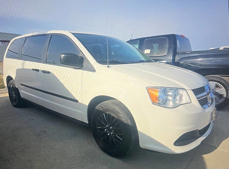 Used 2013 Dodge Grand Caravan American Value Package image 1