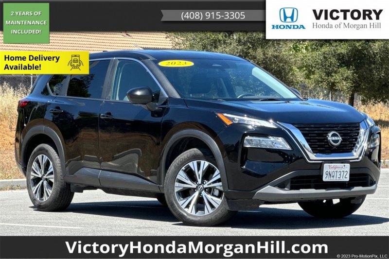 Used 2023 Nissan Rogue SV image 1