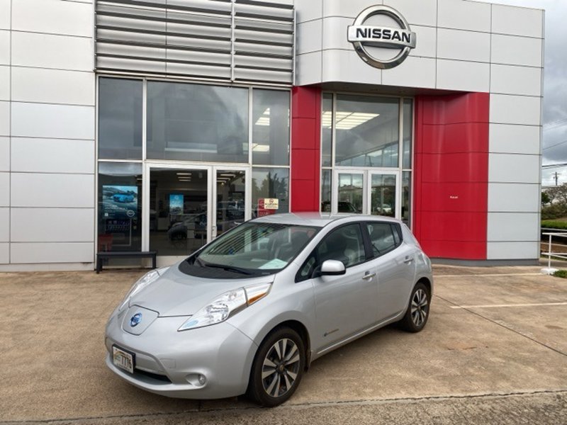 Used 2017 Nissan Leaf SV image 1