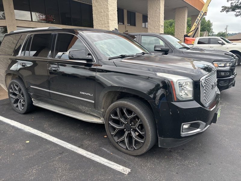 Used 2015 GMC Yukon Denali w/ Open Road Package image 1
