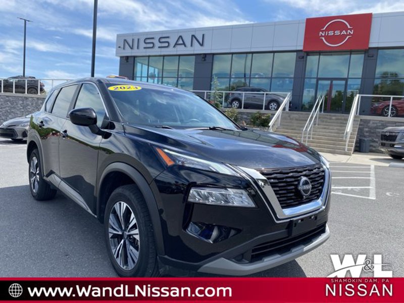 Certified 2023 Nissan Rogue SV image 1
