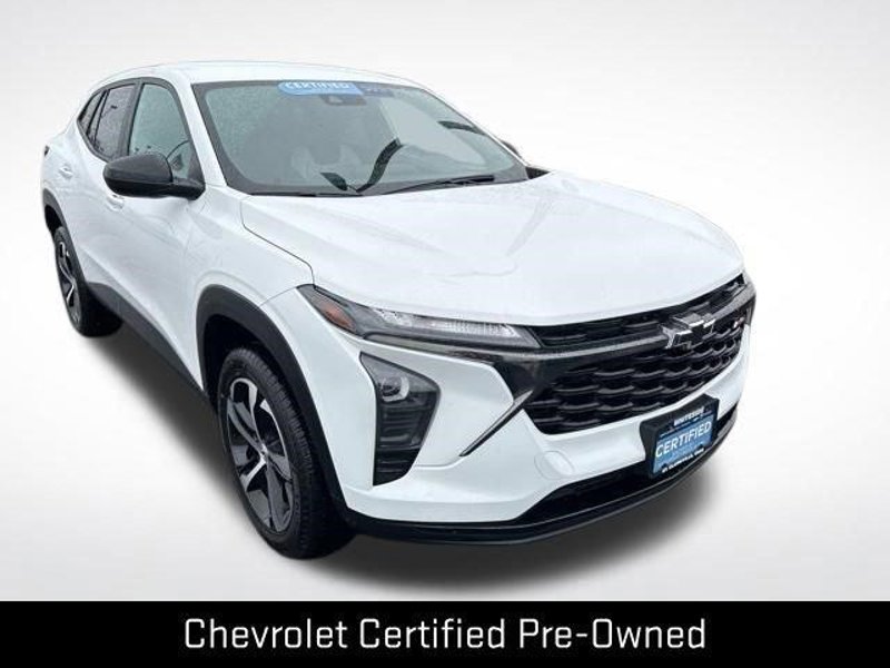 Certified 2024 Chevrolet Trax RS image 1