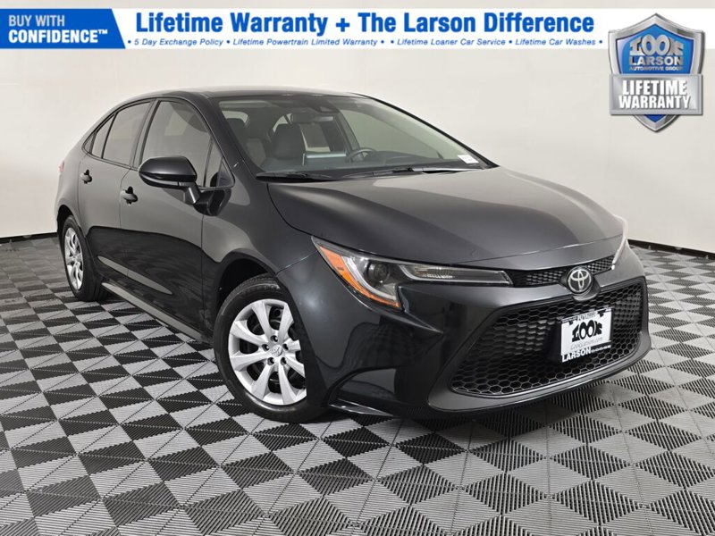 Used 2021 Toyota Corolla LE image 1