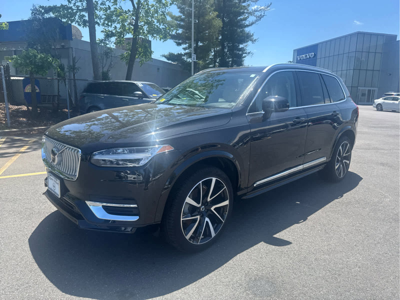 Certified 2024 Volvo XC90 B6 Plus w/ Protection Package Premier image 1