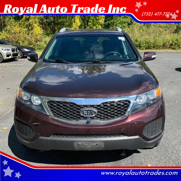 Used 2013 Kia Sorento LX image 1