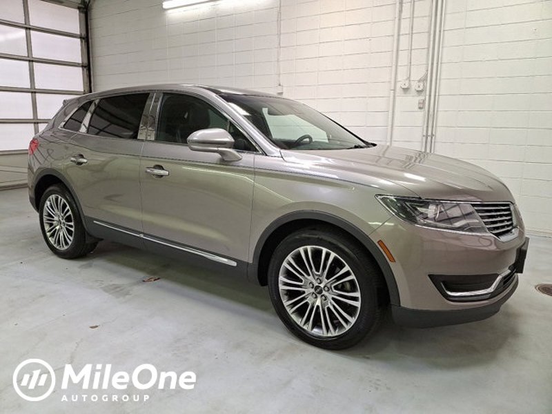 Used 2017 Lincoln MKX Reserve w/ Lincoln MKX Climate Package image 1