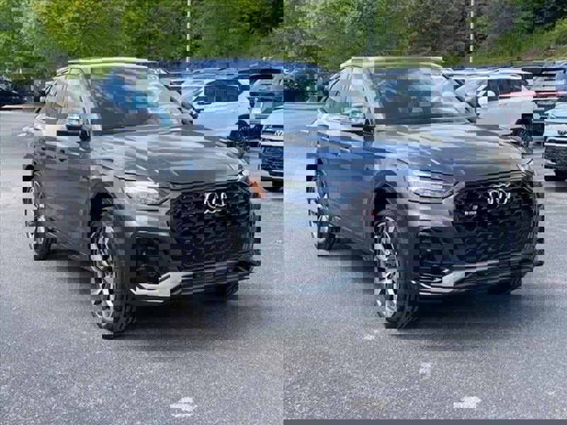 Certified 2024 Audi SQ5 Premium Plus image 1