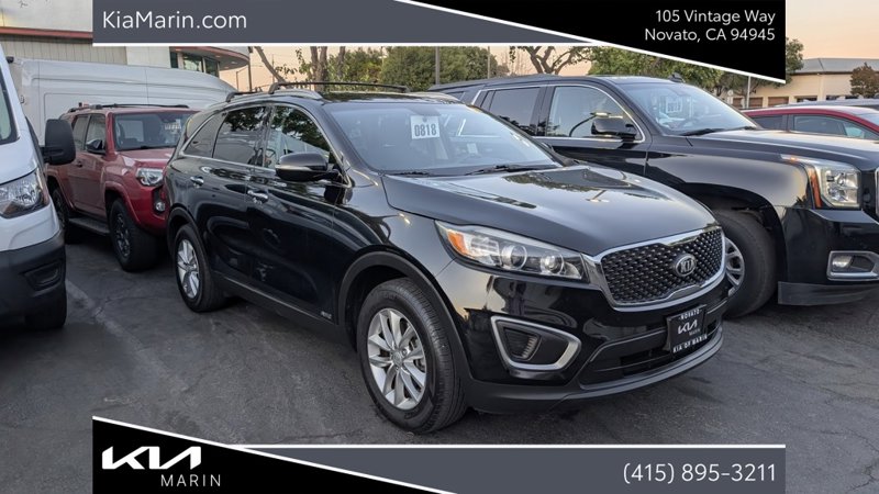 Used 2016 Kia Sorento LX image 1