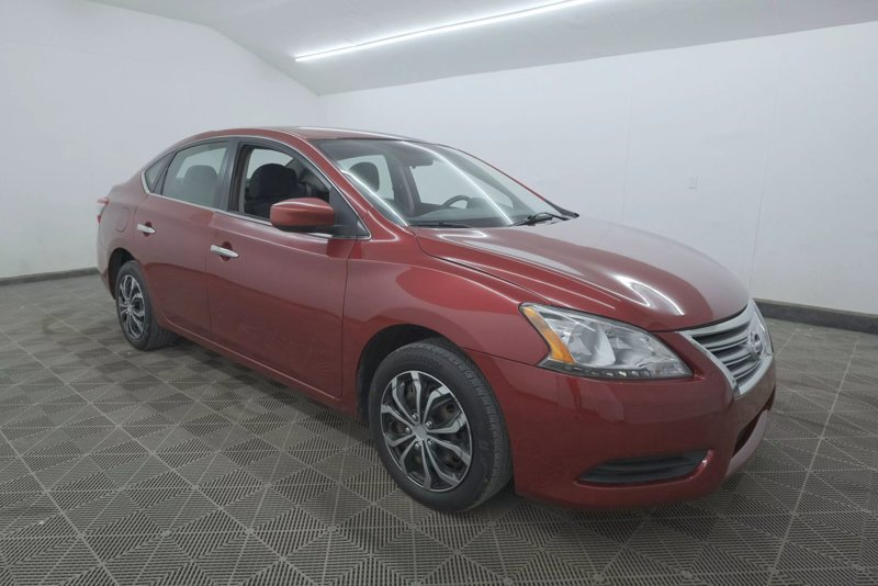 Used 2015 Nissan Sentra SV image 1