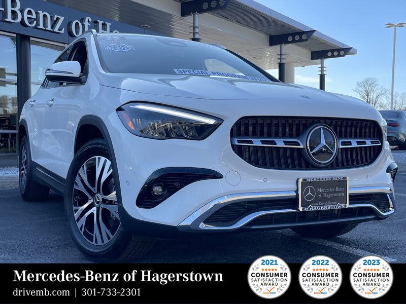 Certified 2025 Mercedes-Benz GLA 250 4MATIC image 1