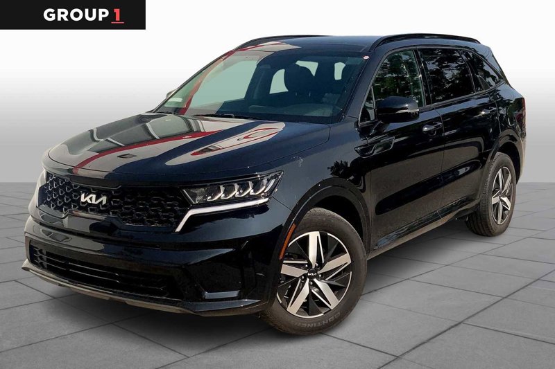 Certified 2023 Kia Sorento S w/ Panoramic Sunroof Package image 1