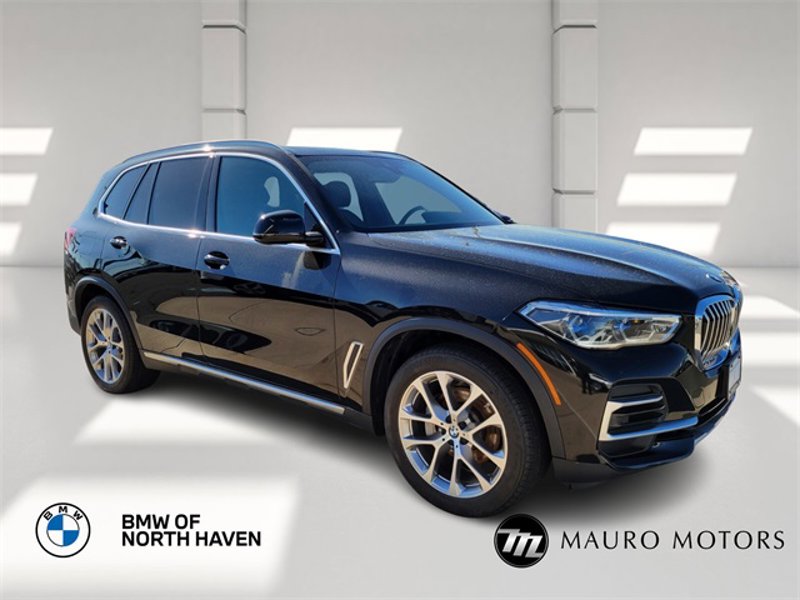 Certified 2022 BMW X5 xDrive40i w/ Executive Package image 1
