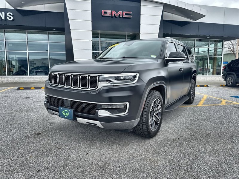 Used 2022 Jeep Wagoneer Series III w/ Flexible Seating Group image 1