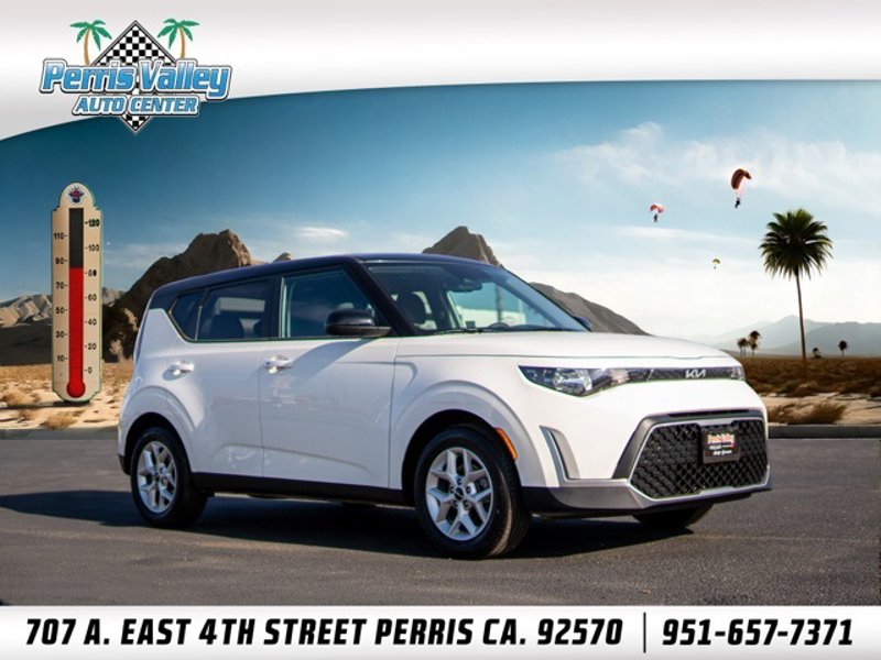 Certified 2023 Kia Soul S image 1