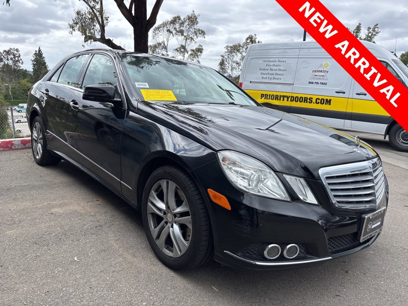 Used 2010 Mercedes-Benz E 350 Sedan image 1