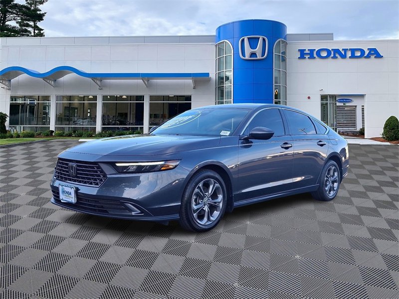 Certified 2023 Honda Accord EX image 1
