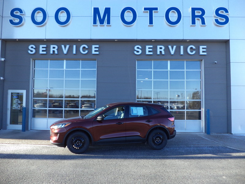 Used 2021 Ford Escape S image 1