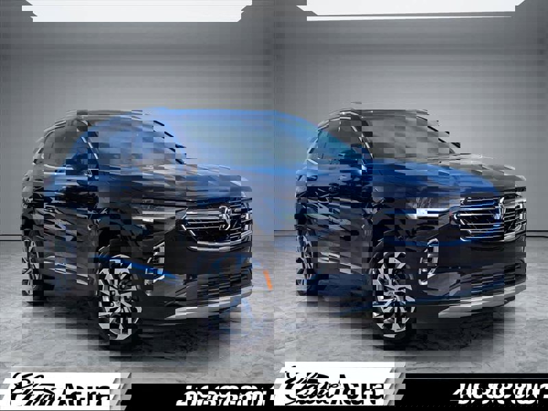 Used 2023 Buick Envision Essence image 1