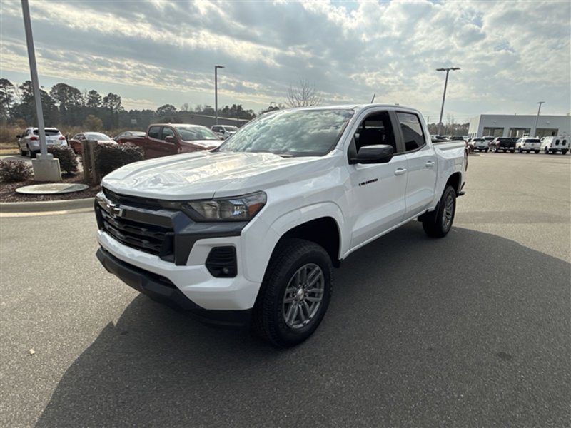 Certified 2023 Chevrolet Colorado LT w/ LT Convenience Package II image 1