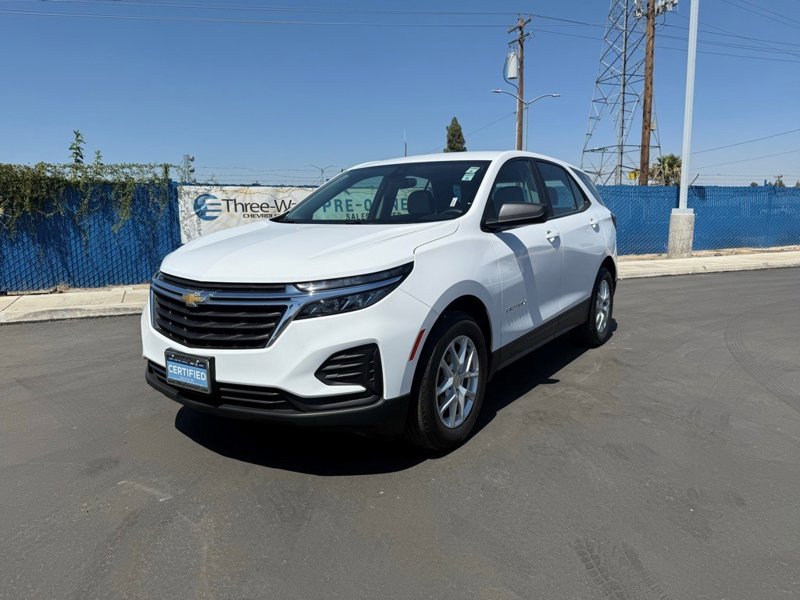 Certified 2024 Chevrolet Equinox LS image 1