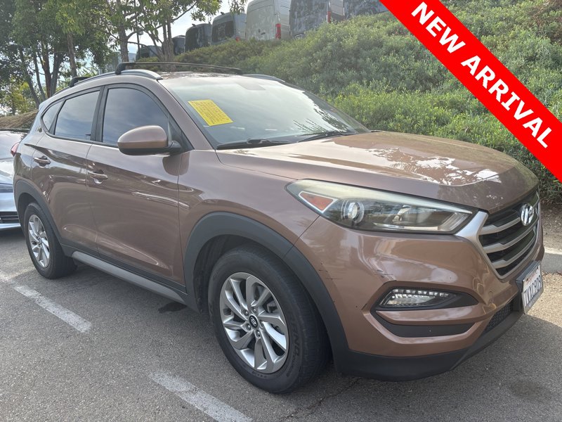 Used 2017 Hyundai Tucson SE image 1