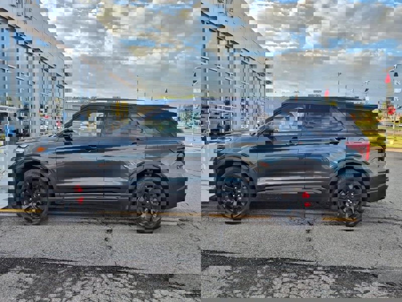 Used 2022 Ford Explorer ST w/ Equipment Group 401A image 1