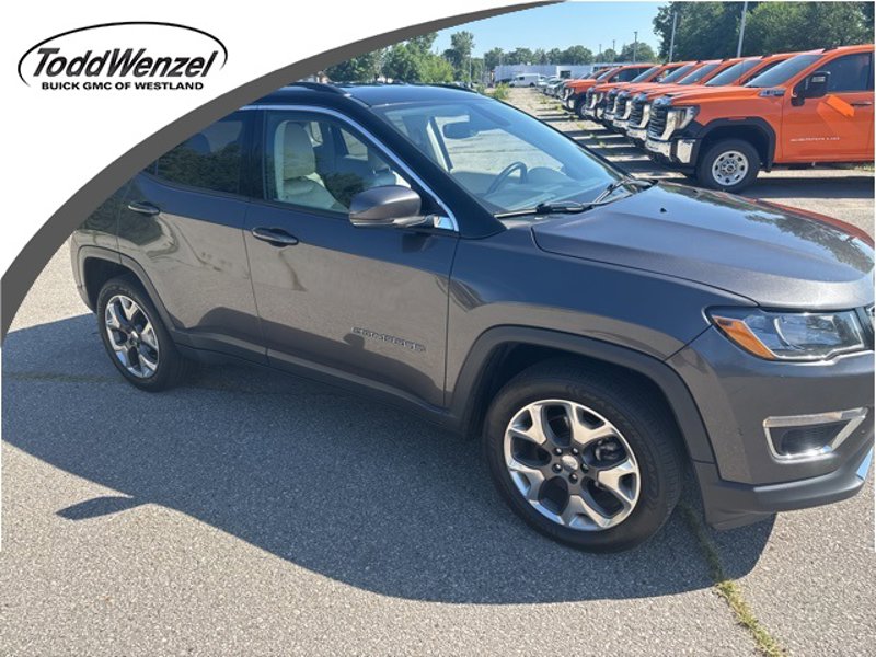 Used 2019 Jeep Compass Limited image 1