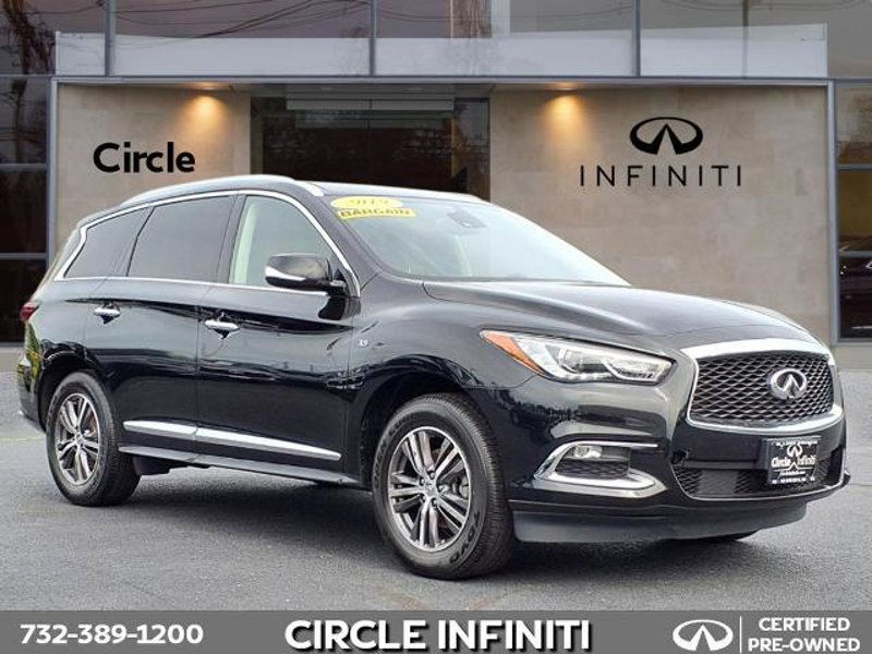 Certified 2019 INFINITI QX60 Luxe w/ Essential Package image 1