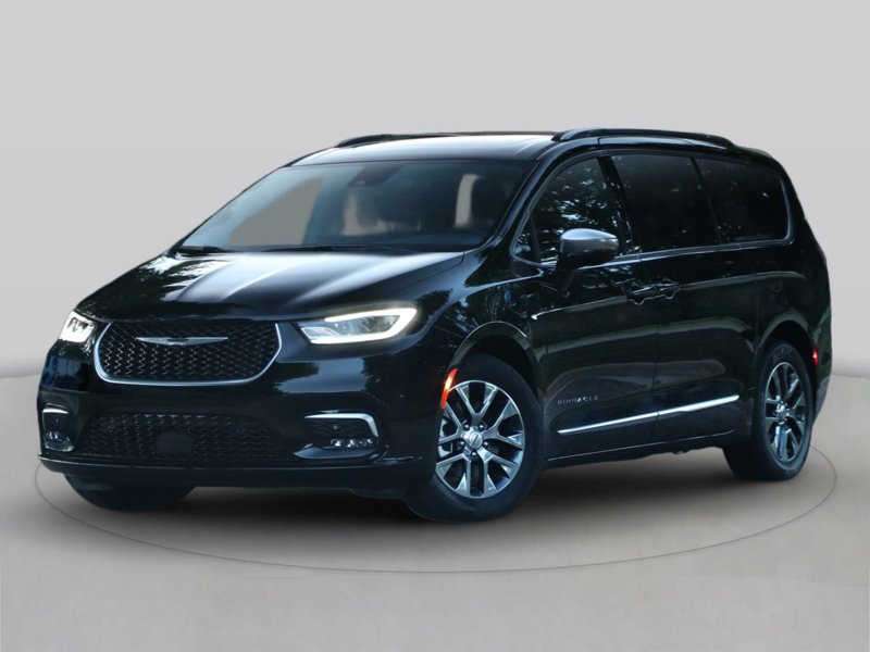 New 2025 Chrysler Pacifica Select image 1