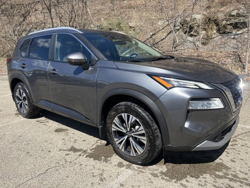 Certified 2022 Nissan Rogue SV w/ SV Premium Package image 1