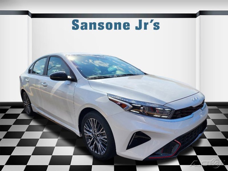 Certified 2023 Kia Forte GT-Line image 1