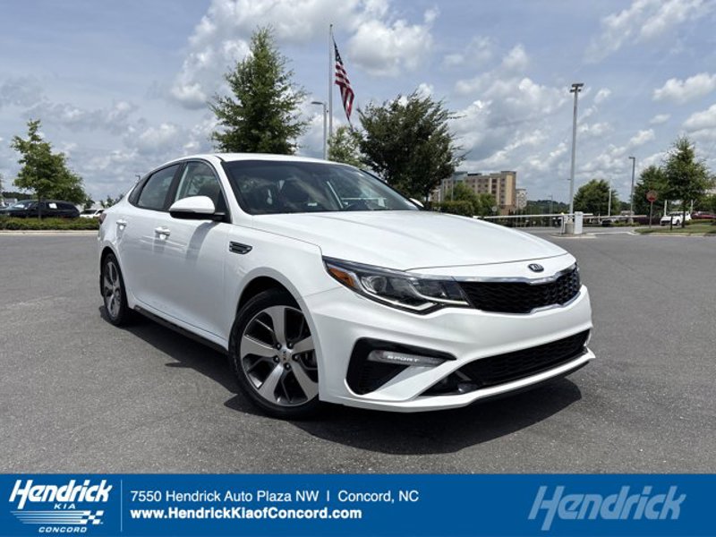 Certified 2020 Kia Optima S image 1