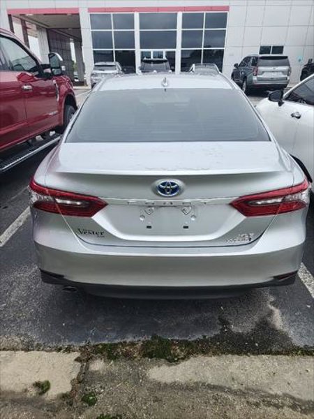 Certified 2022 Toyota Camry XLE image 1