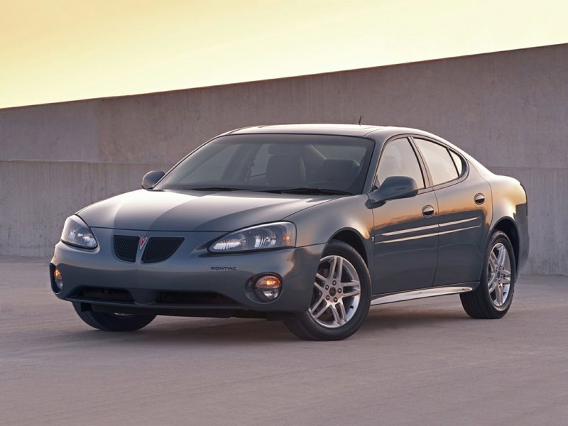 Used 2006 Pontiac Grand Prix w/ Preferred Package image 1