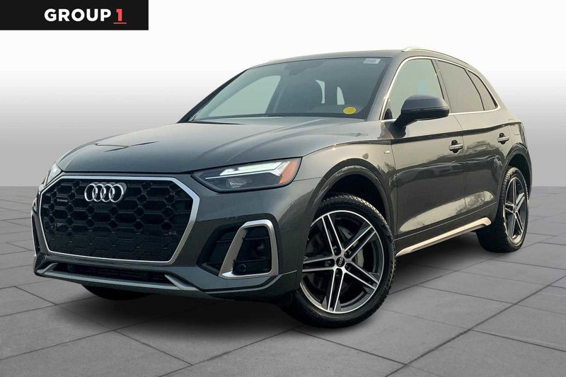 Certified 2025 Audi Q5 e Premium Plus w/ Premium Plus Package image 1
