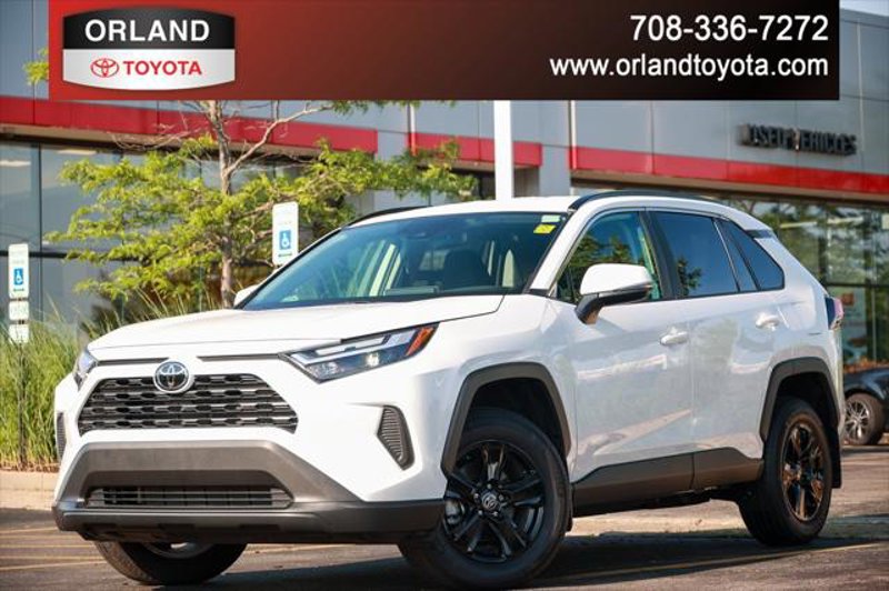 Certified 2022 Toyota RAV4 XLE w/ XLE Grade Weather Package image 1