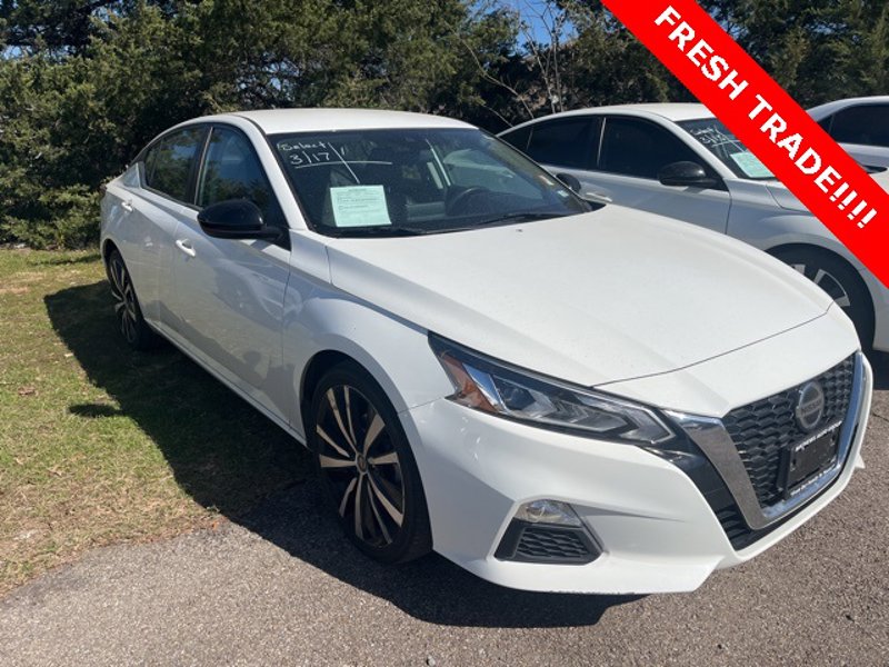 Certified 2020 Nissan Altima 2.5 SR image 1